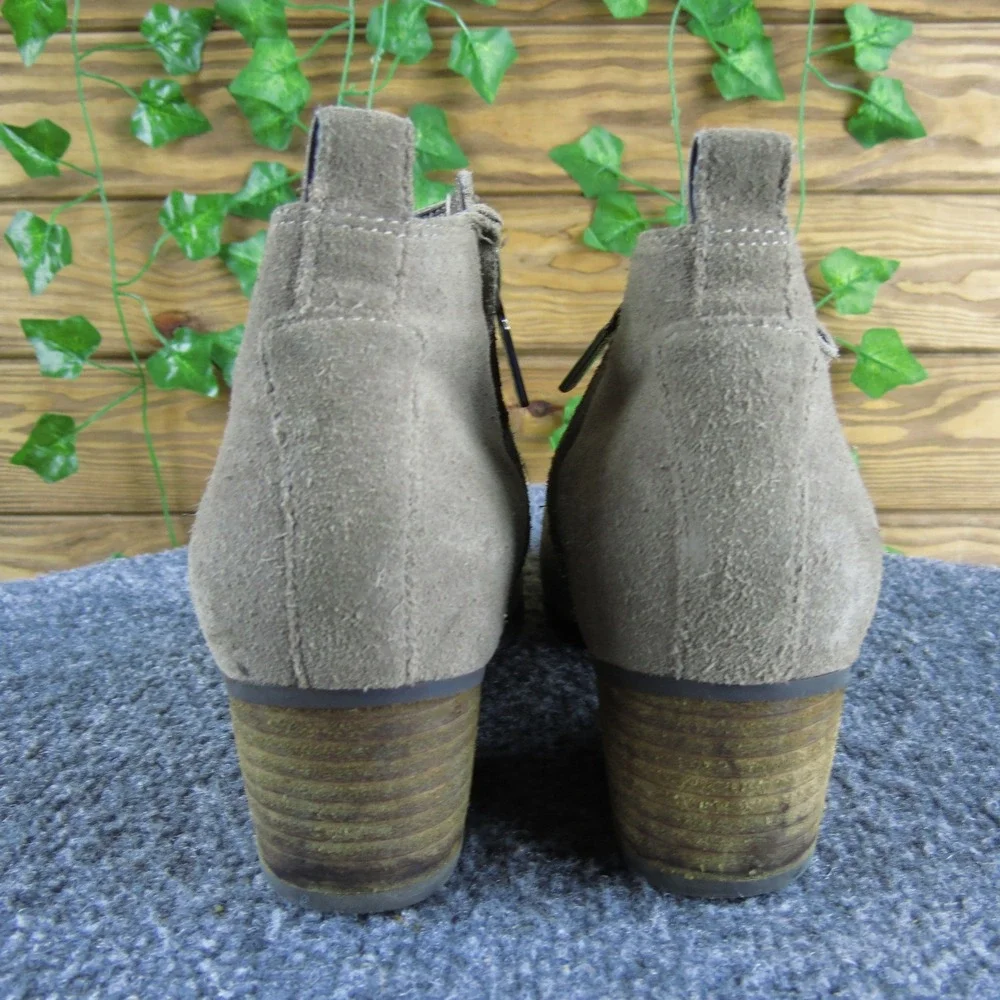 Blondo Taupe Suede Waterproof Ankle Booties Low Heel Elastic Side Women's 7‎